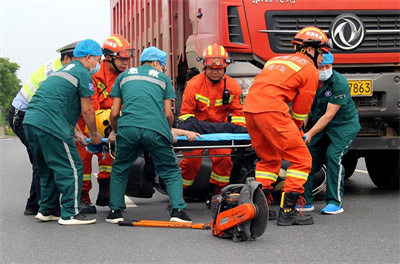 修文沛县道路救援